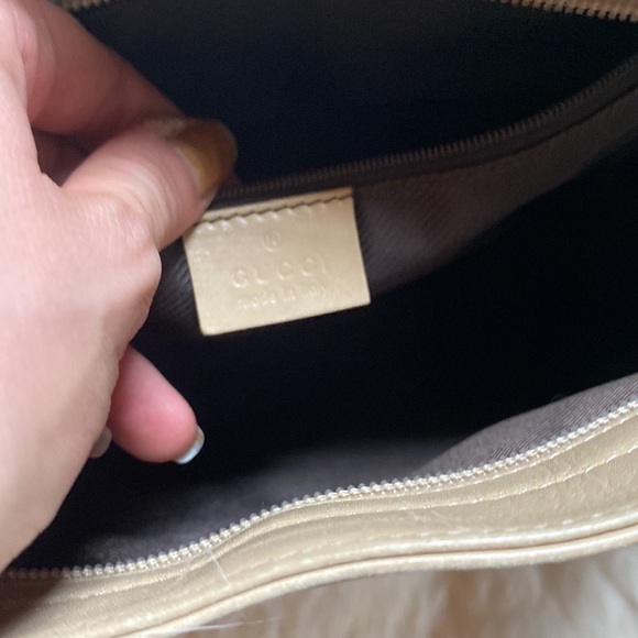 Authentic Gucci vintage GG monogram shoulder tote - Picture 9 of 15
